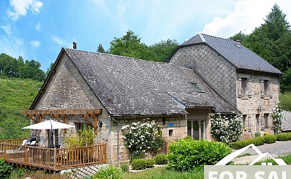 Country House with Two Guest Gites in Limousin Countryside