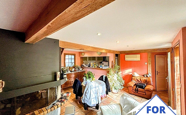 Property_For_Sale_in_France-with_Cle_France_Join_our_mailing_List_ERS00119_(2)
