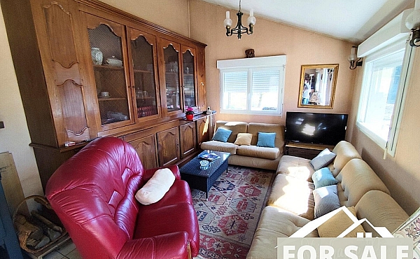 Property_For_Sale_in_France-with_Cle_France_Join_our_mailing_List_ERS00131_(2)
