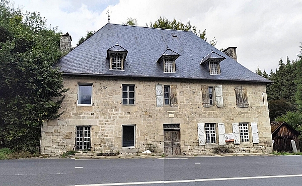 Large 18th Century Period Property in Rural Limousin