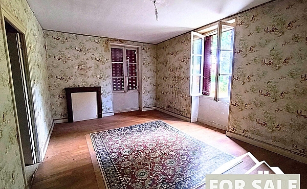 Property_For_Sale_in_France-with_Cle_France_Join_our_mailing_List_ERS00135_(1)