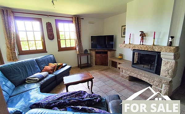 Property_For_Sale_in_France-with_Cle_France_Join_our_mailing_List_ERS00137_(4)