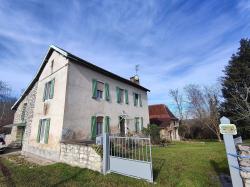 A Charming Country House With Its Barn Already Converted
