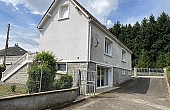 Detached House with Garden in Sought after Sector
