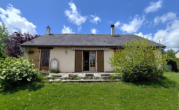 Property_For_Sale_in_France-with_Cle_France_Join_our_mailing_List_1_ERS00140_