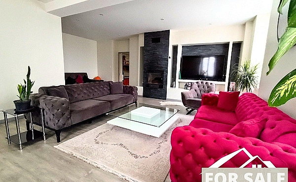Property_For_Sale_in_France_with_Cle_France_Join_our_mailing_List_ERS00142_ (2).jpProperty_For_Sale_in_France_with_Cle_France_Join_our_mailing_List_ERS00142_