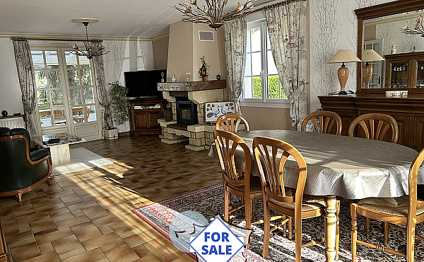 Property_For_Sale_in_France_with_Cle_France_Join_our_mailing_List_CLS04098_2.47
