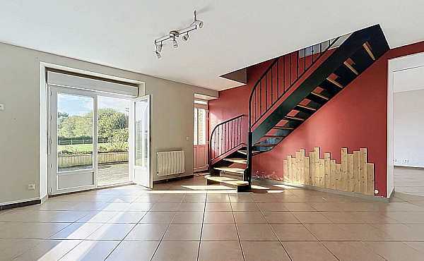 Property_For_Sale_in_France_with_Cle_France_Join_our_mailing_List_LNH12892_6.11