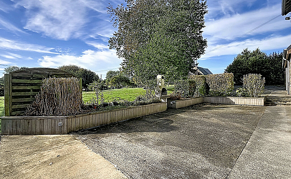 Property_For_Sale_in_France_with_Cle_France_Join_our_mailing_List_LNH12892_6.35