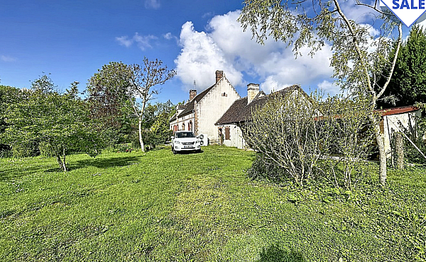 Property_For_Sale_in_France_with_Cle_France_Join_our_mailing_List_AXL06000_2.08