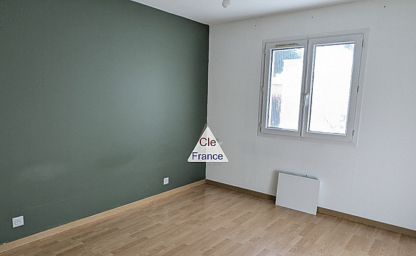 Property_For_Sale_in_France_with_Cle_France_Join_our_mailing_List_AXL06003_9