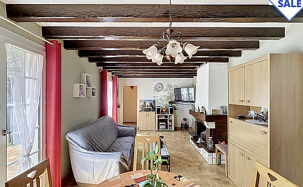 Property_For_Sale_in_France_with_Cle_France_Join_our_mailing_List_AXL06004_2.57