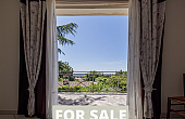 Property_For_Sale_in_France_with_Cle_France_Join_our_mailing_List_AXL06005_7.00.02