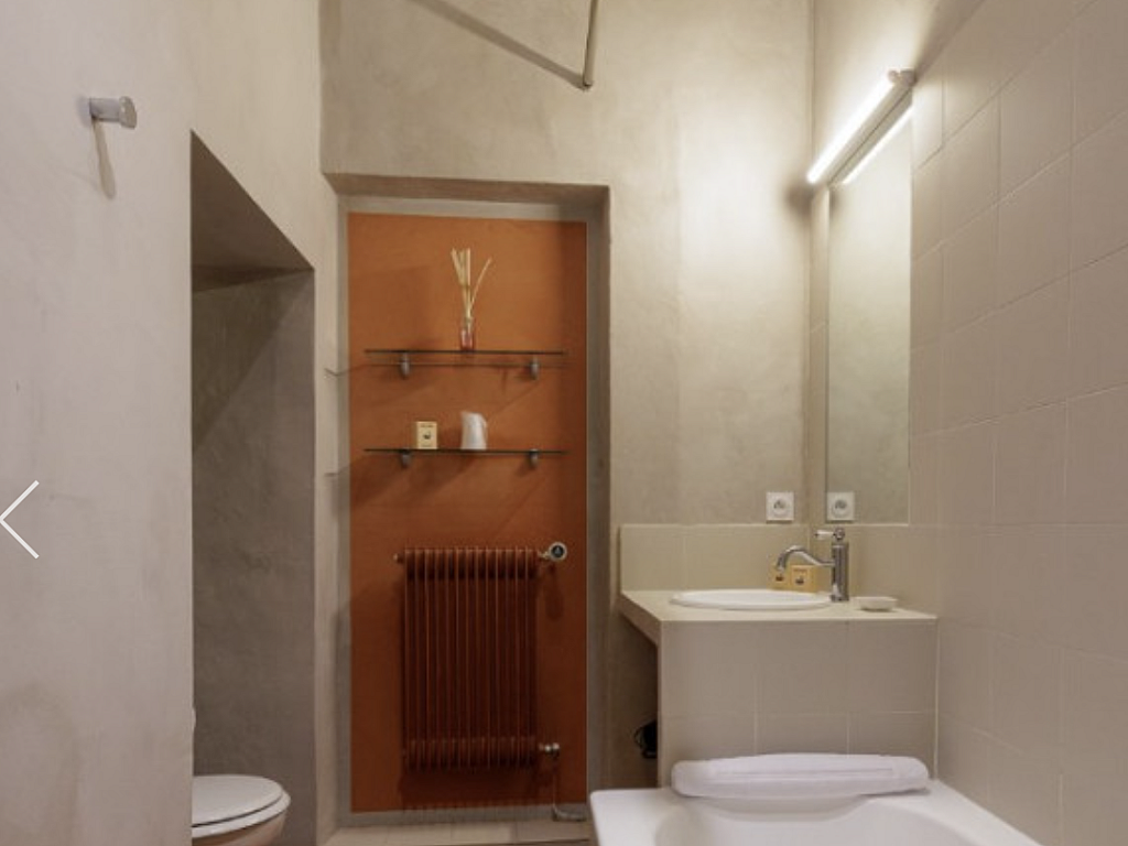 Property_For_Sale_in_France_with_Cle_France_Join_our_mailing_List_AXL06007_4.04