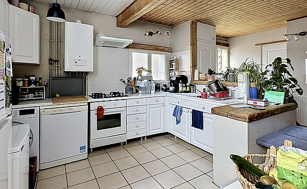 Property_For_Sale_in_France_with_Cle_France_Join_our_mailing_List_AXL06008_3.57