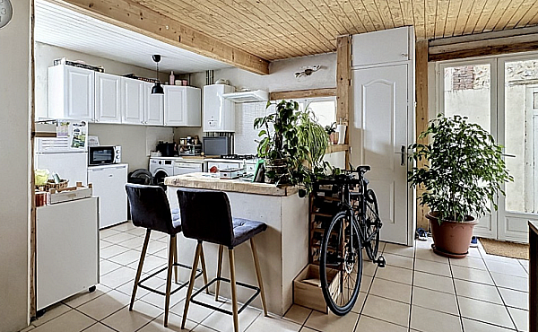 Property_For_Sale_in_France_with_Cle_France_Join_our_mailing_List_AXL06008_3.59