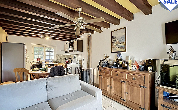 Property_For_Sale_in_France_with_Cle_France_Join_our_mailing_List_AXL06017_10