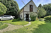 Property_For_Sale_in_France_with_Cle_France_Join_our_mailing_List_AXL06018_2.06