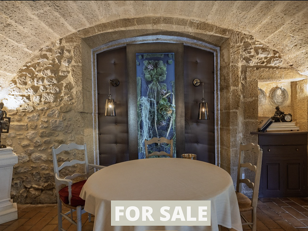 Property_For_Sale_in_France_with_Cle_France_Join_our_mailing_List_AXL06024_09.50