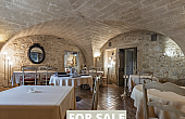 Property_For_Sale_in_France_with_Cle_France_Join_our_mailing_List_AXL06024_09.47