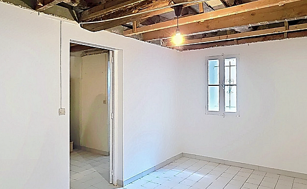 Property_For_Sale_in_France_with_Cle_France_Join_our_mailing_List_AXL06027_36