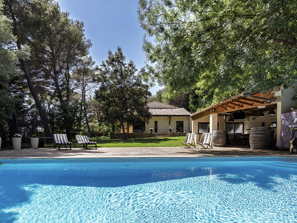 Property_For_Sale_in_France_with_Cle_France_Join_our_mailing_List_AXL06029_7.49