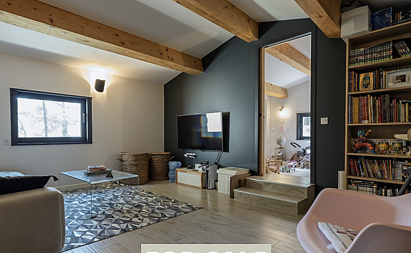 Property_For_Sale_in_France_with_Cle_France_Join_our_mailing_List_AXL06029_8.36