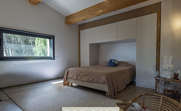 Property_For_Sale_in_France_with_Cle_France_Join_our_mailing_List_AXL06029_8.39
