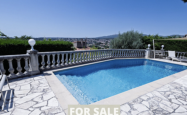 Property_For_Sale_in_France_with_Cle_France_Join_our_mailing_List_AXL06057_3.00