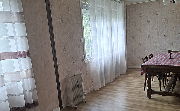 Property_For_Sale_in_France_with_Cle_France_Join_our_mailing_List_BHJ04100_6.17
