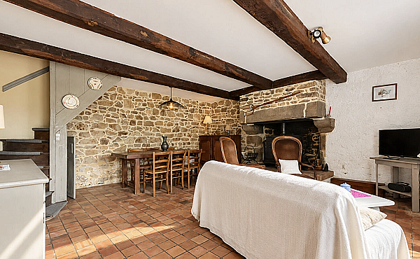 Property_For_Sale_in_France_with_Cle_France_Join_our_mailing_List_LNH12946_3.00.04