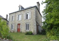 Manor House Style Property with Garden
