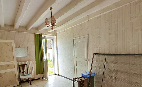 Property_For_Sale_in_France_with_Cle_France_Join_our_mailing_List_AXL06108_3.07