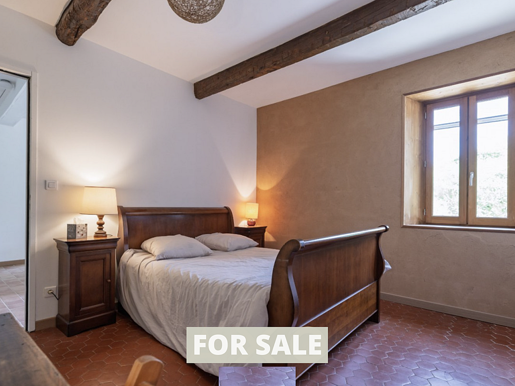 Property_For_Sale_in_France_with_Cle_France_Join_our_mailing_List_AXL06110_0.52