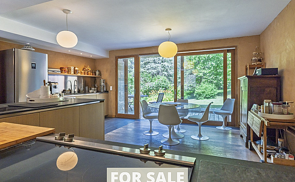 Property_For_Sale_in_France_with_Cle_France_Join_our_mailing_List_AXL06110_0.23