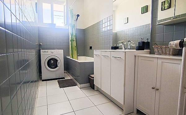 Property_For_Sale_in_France_with_Cle_France_Join_our_mailing_List_AMR00129_214