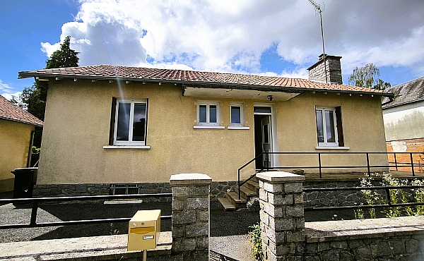 Property_For_Sale_in_France_with_Cle_France_Join_our_mailing_List_AMR00129__113047
