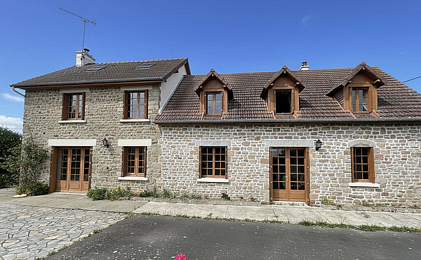 Property_For_Sale_in_France_with_Cle_France_Join_our_mailing_List_LNH13129_7.47