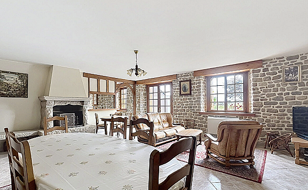 Property_For_Sale_in_France_with_Cle_France_Join_our_mailing_List_LNH13129_8.03