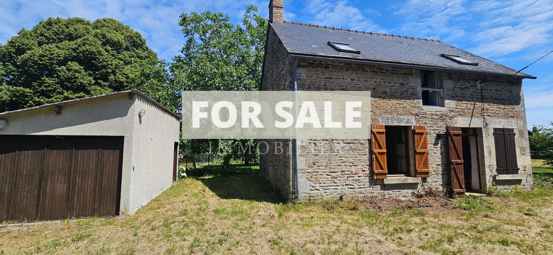 Detached House with Garage and Garden