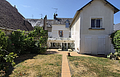 Lovely House with Garage and Garden