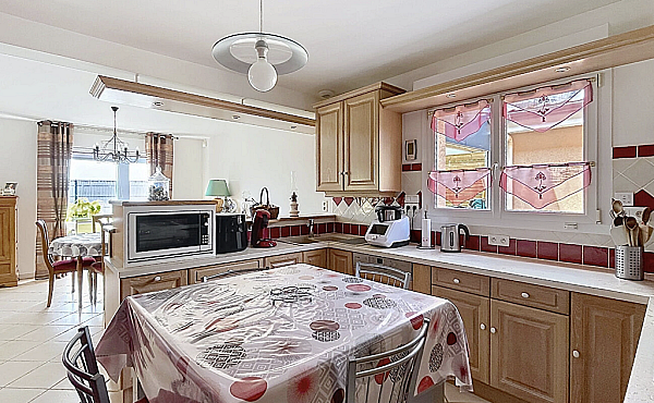 Property_For_Sale_in_France_with_Cle_France_Join_our_mailing_List_LNH13225_8.48