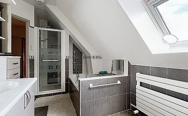 Property_For_Sale_in_France_with_Cle_France_Join_our_mailing_List_LNH13225_9.02