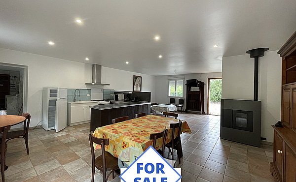 Property_For_Sale_Cle_France_BHJ04111_8.36