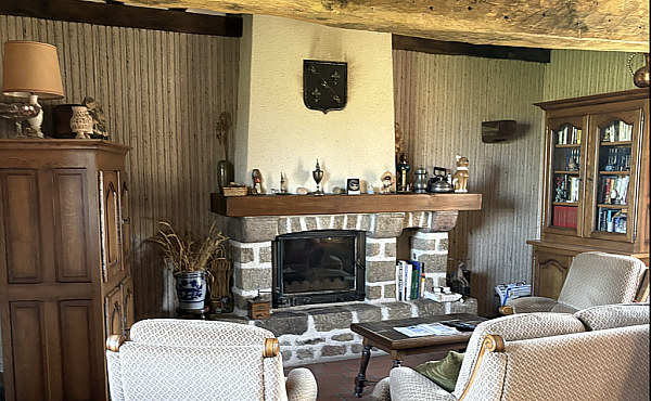 Property_For_Sale_in_France_with_Cle_France_Join_our_mailing_List_VBHJ04113_7.14