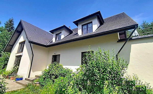 Property_For_Sale_in_France_with_Cle_France_Join_our_mailing_List_ERS00147_0)