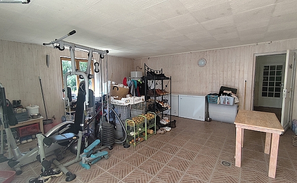 Property_For_Sale_in_France_with_Cle_France_Join_our_mailing_List_ERS00147_153352