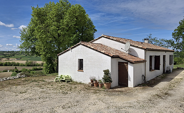 Property_For_Sale_in_France_with_Cle_France_Join_our_mailing_List_VAA00103_8.27