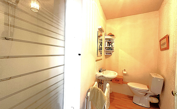 Property_For_Sale_in_France_with_Cle_France_Join_our_mailing_List_VAA00104_2.56