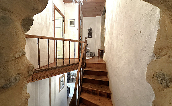 Property_For_Sale_in_France_with_Cle_France_Join_our_mailing_List_VAA00104_3.26
